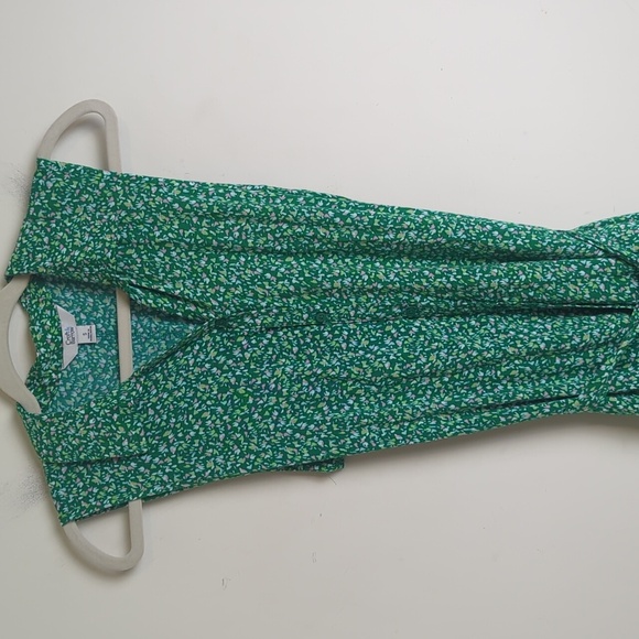 Kelly Green Floral Farmhouse Maxi Dress With Pockets and Belt Women's Size Small - Picture 2 of 11
